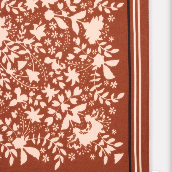 Evereve Audrey Floral Bandana NWT - Picture 2 of 6